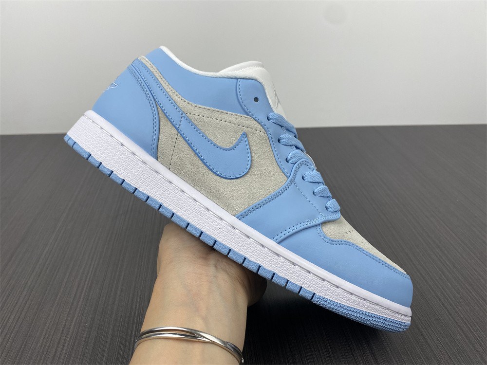 Air Jordan 1 Low DC0774-050
